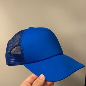 Plain Blue Trucker Hat no brand